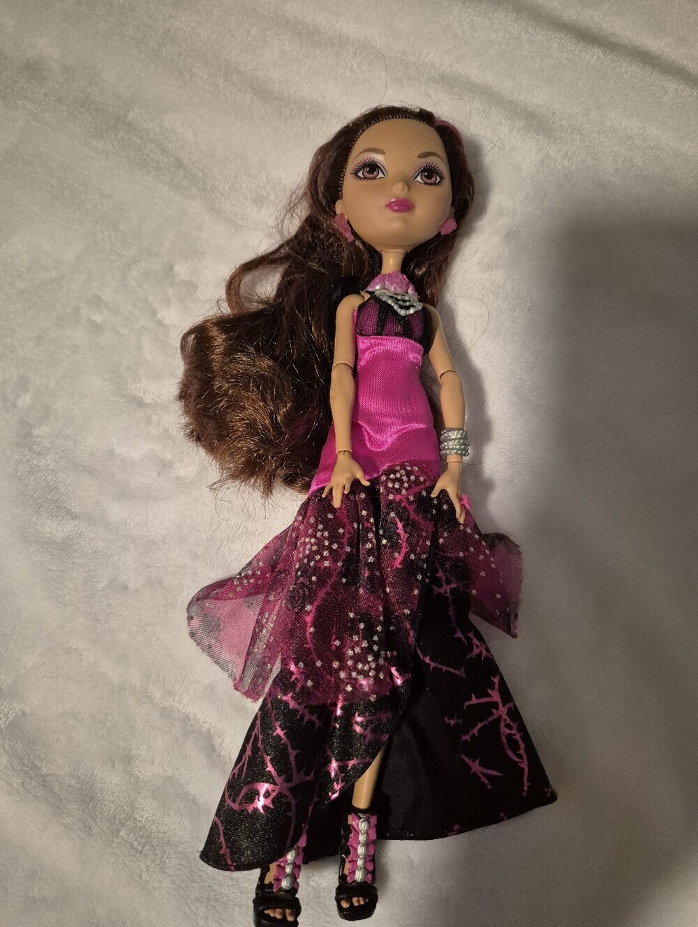 Ever After High Briar Beauty Legacy Day Doll - Picture 2 of 4